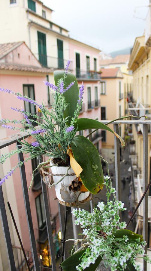B&B Katerine Salerno Buitenkant foto